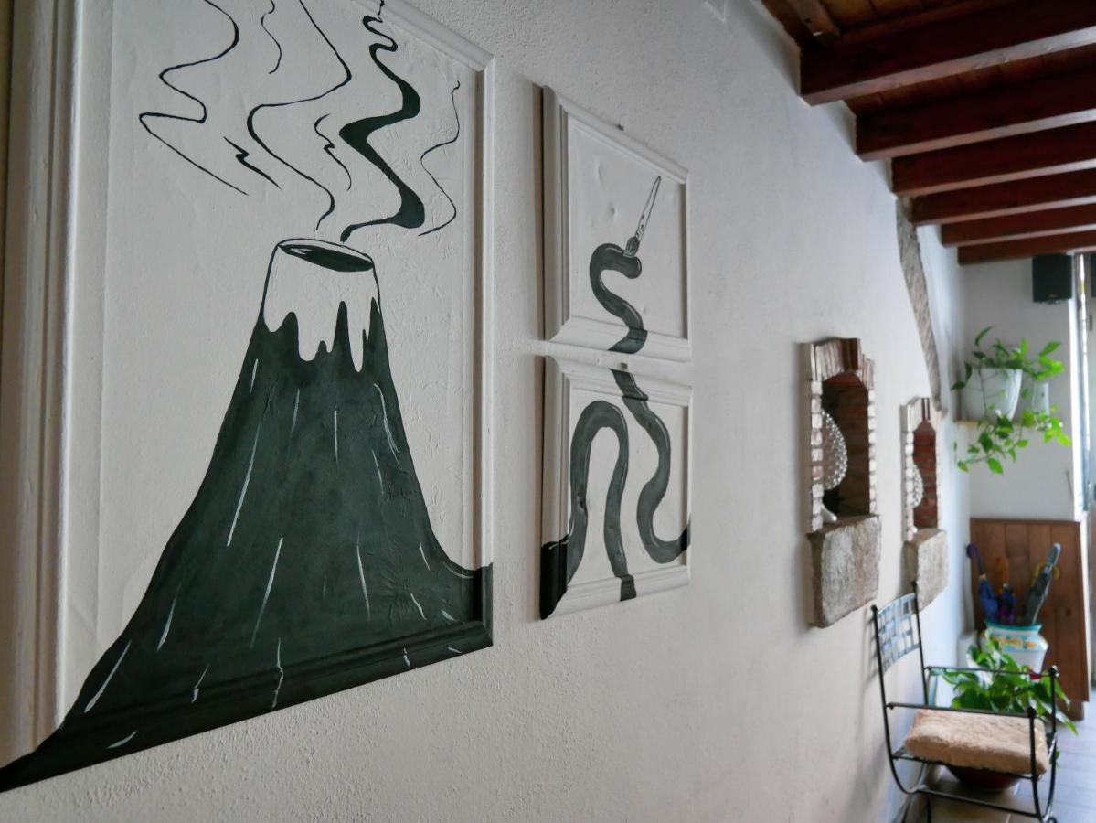My Friend Antonia Bed & Breakfast Barcellona-Pozzo di Gotto Exterior foto